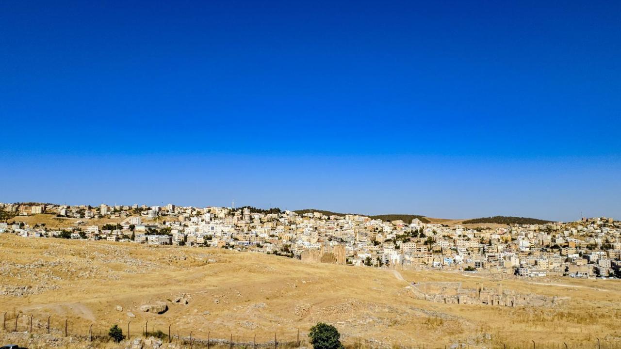 Full Panorama Jerash Bed & Breakfast Джераш Екстериор снимка